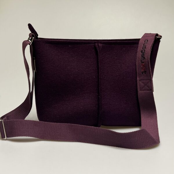 Magdalena aubergine